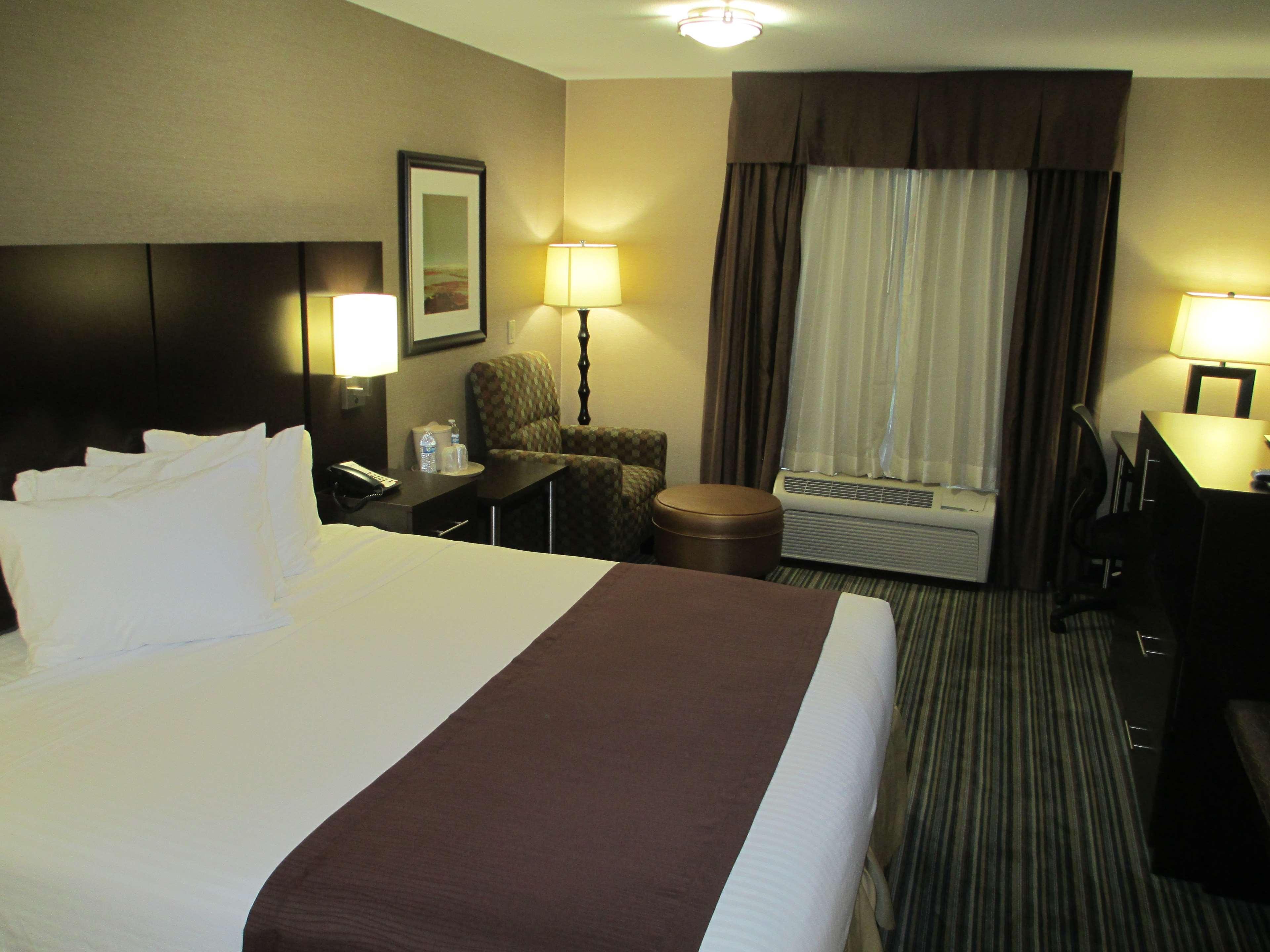 Best Western Brentwood Inn מראה חיצוני תמונה