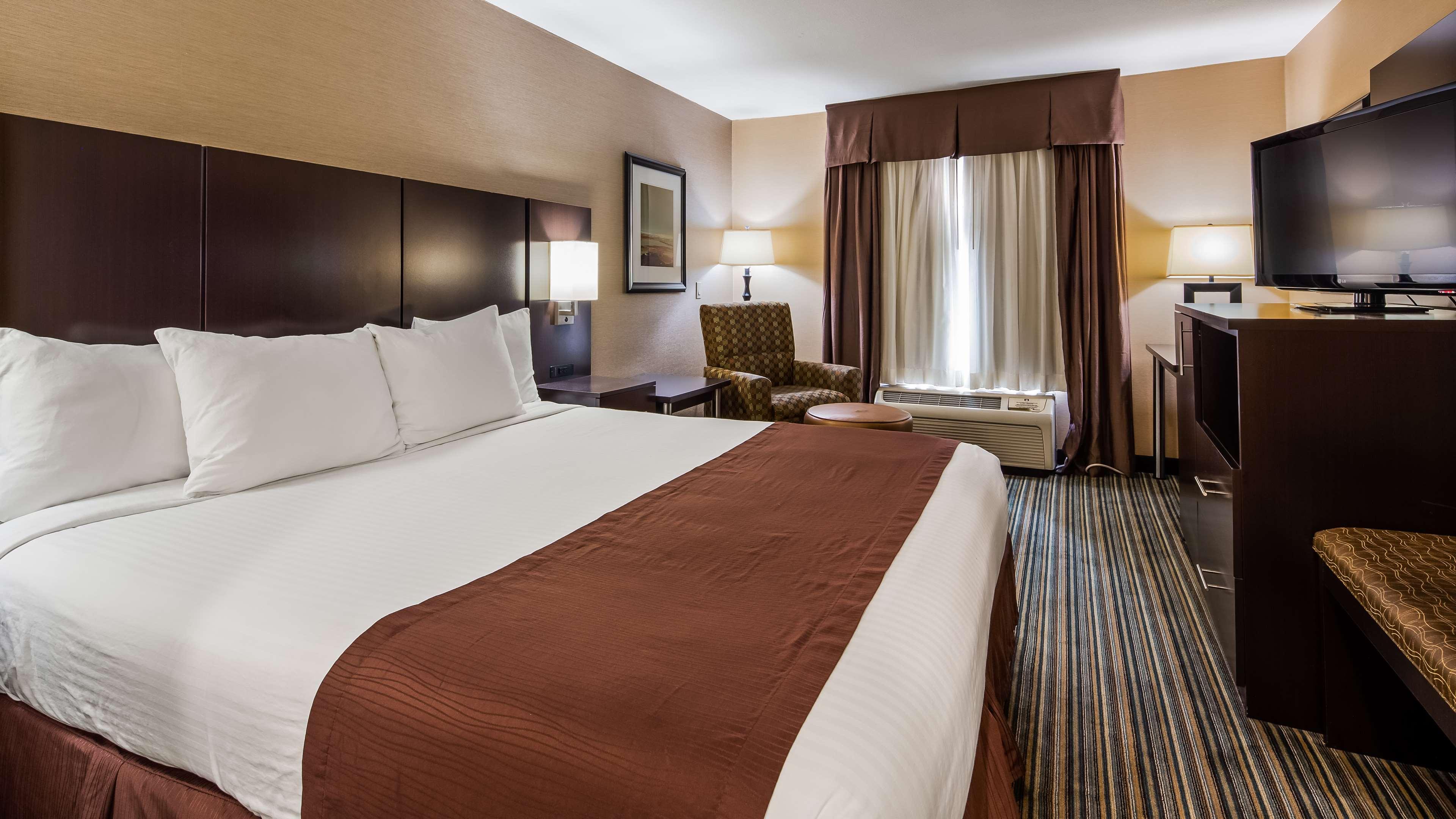 Best Western Brentwood Inn מראה חיצוני תמונה