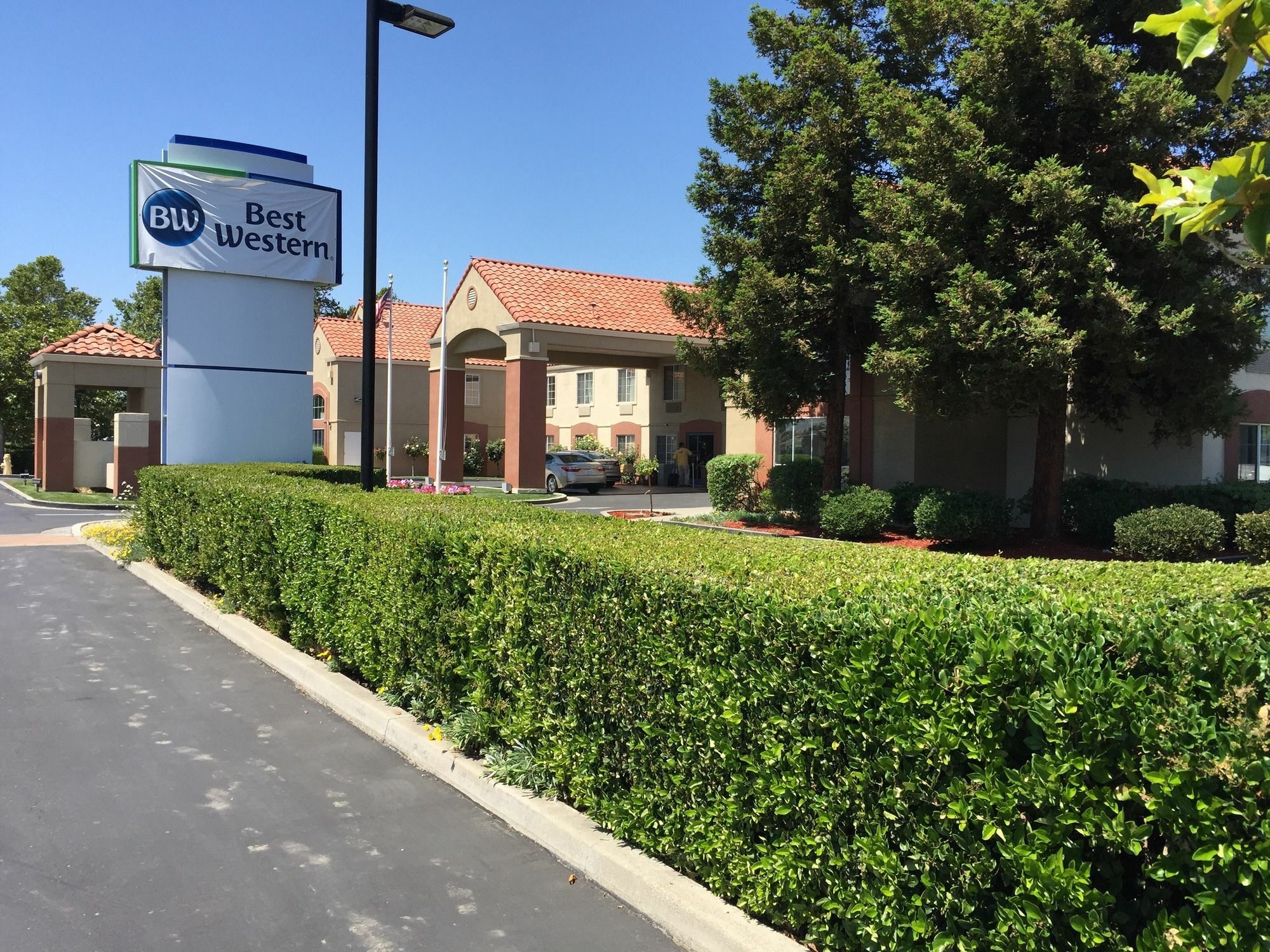 Best Western Brentwood Inn מראה חיצוני תמונה